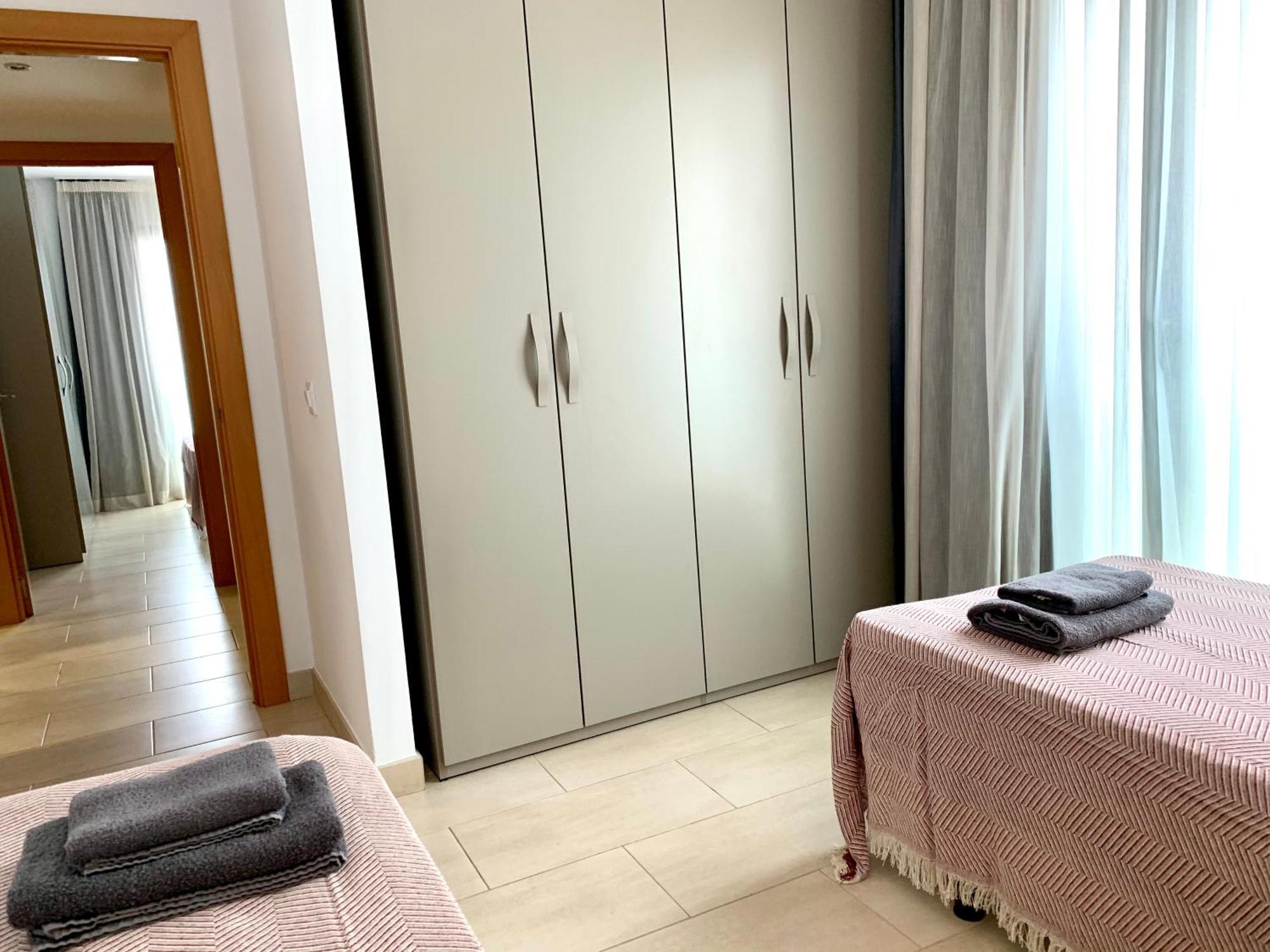 Edifici Violetta Apartment Empuriabrava Bagian luar foto
